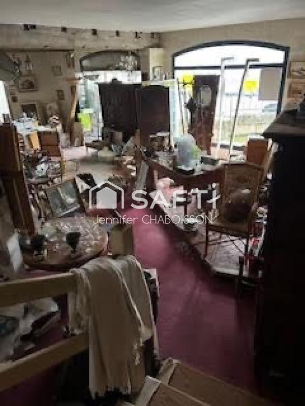 Local commercial - 114 m² - 2 pièces