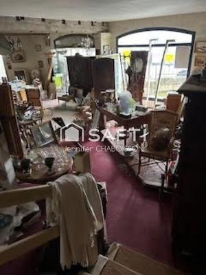 Local commercial - 114 m² - 2 pièces