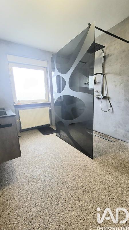 Maison - 127 m² - 5 pièces