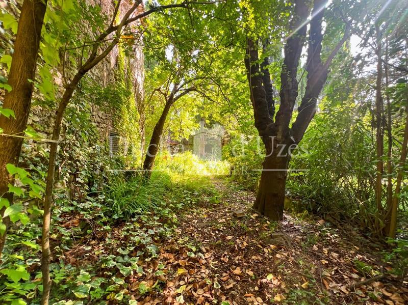 Grange - 80 m² - 2 pièces