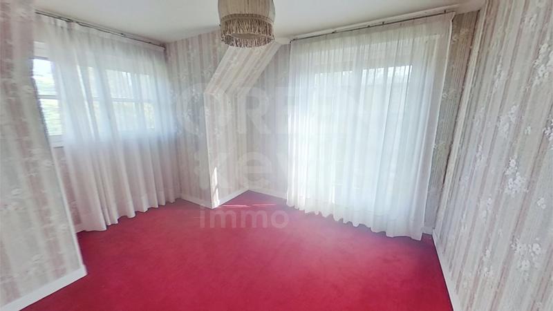 Propriété - 250 m² - 10 pièces