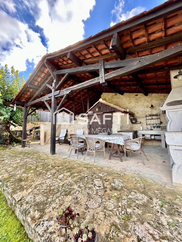 Maison - 160 m² - 5 pièces