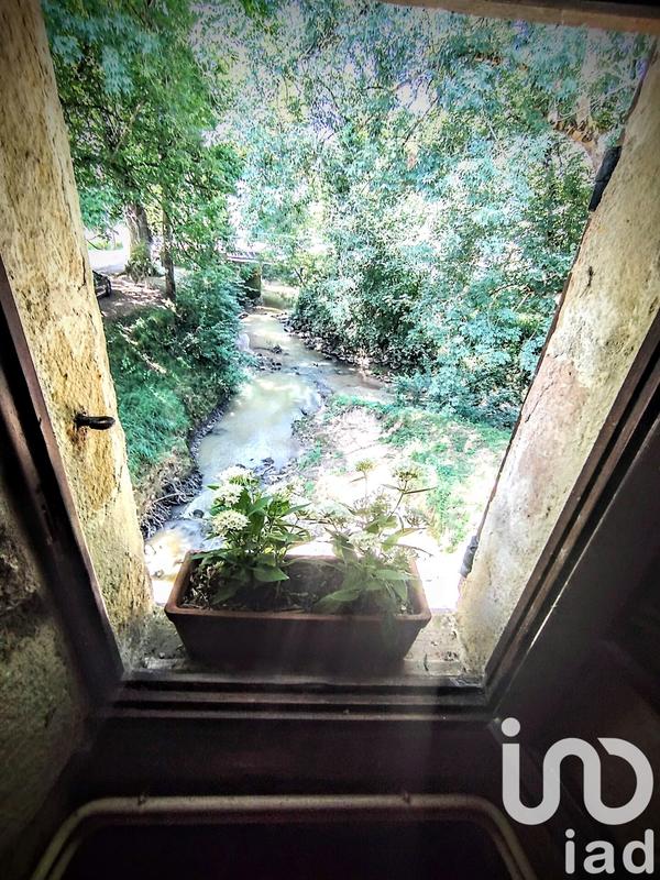 Maison - 400 m² - 8 pièces