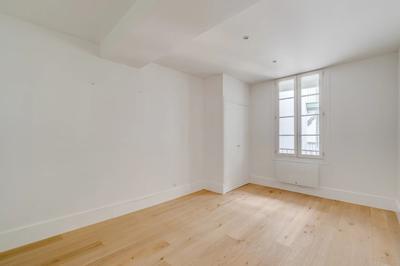 Appartement - 81 m² - 3 pièces