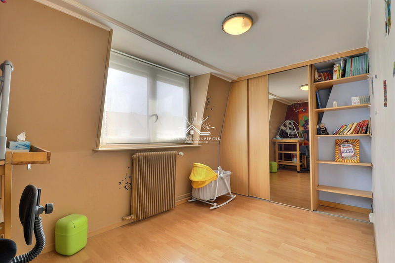 Maison - 140 m² - 6 pièces