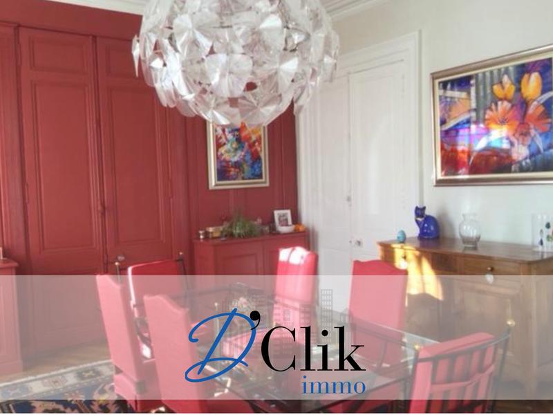 Maison - 400 m² - 14 pièces