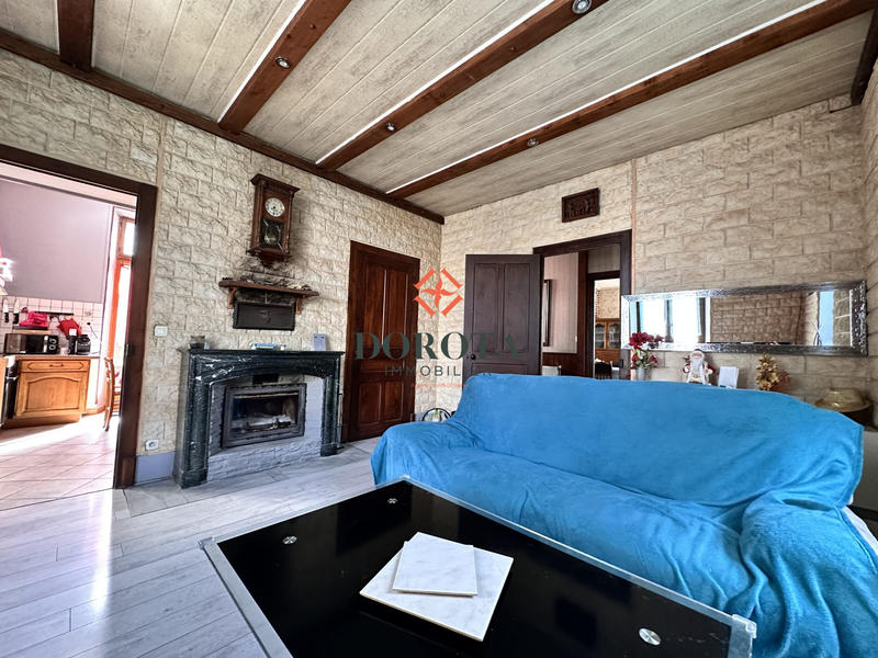 Maison - 300 m² - 6 pièces