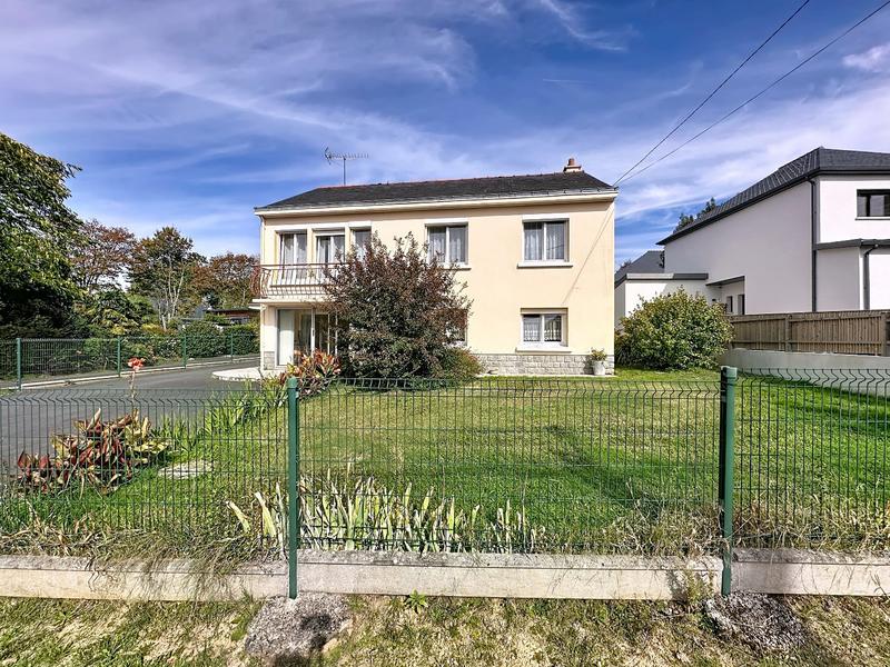 Maison - 124 m² - 8 pièces