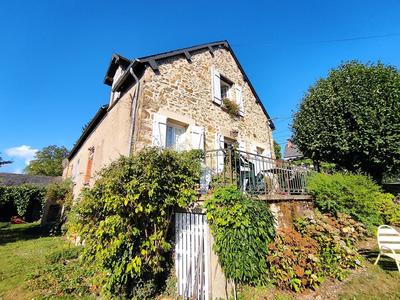 Fermette - 140 m² - 5 pièces