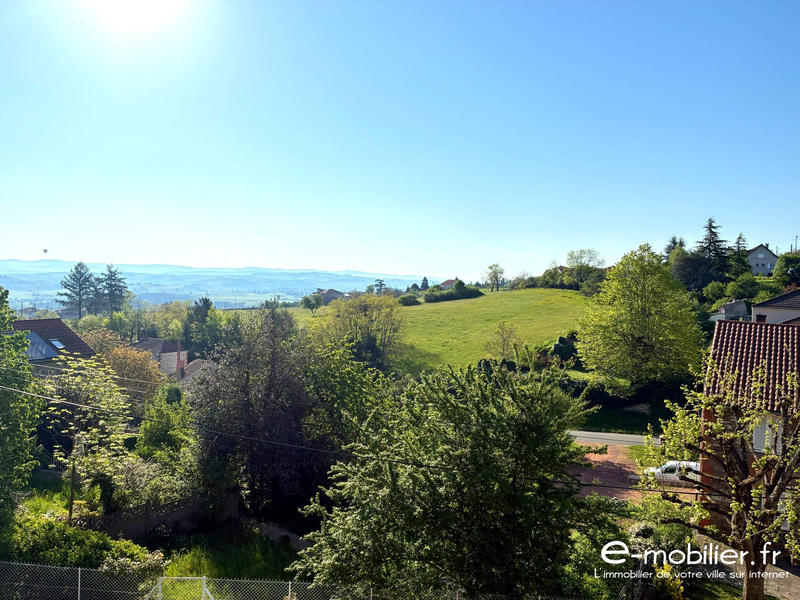 Maison ancienne - 220 m² - 9 pièces