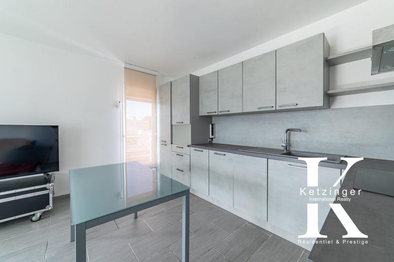 Maison - 179 m² - 7 pièces