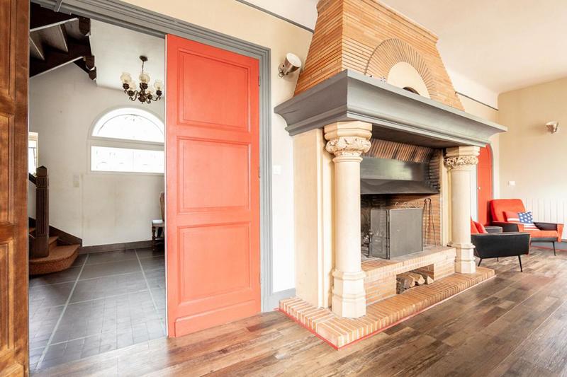 Maison - 296 m² - 14 pièces