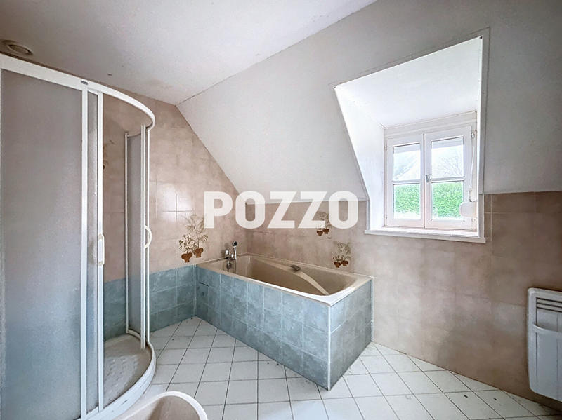 Maison - 176 m² - 9 pièces