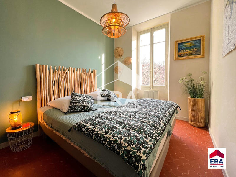 Maison - 196 m² - 5 pièces