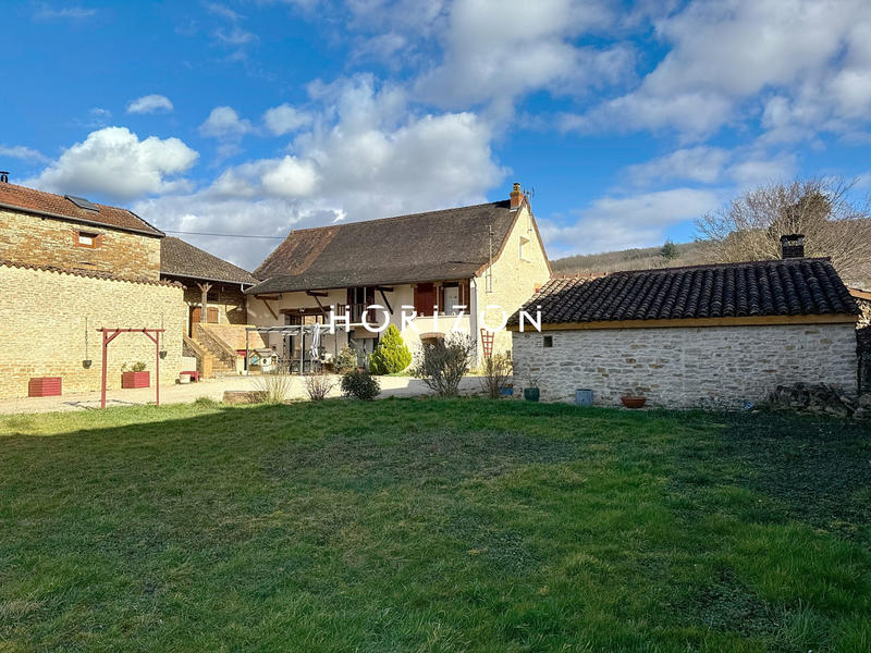 Maison ancienne - 183 m² - 7 pièces