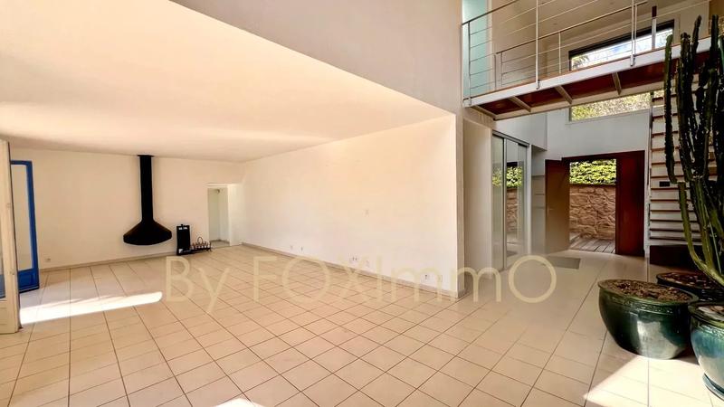 Villa - 230 m² - 7 pièces