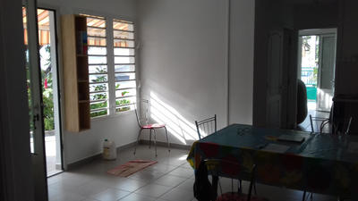 Villa - 80 m² - 4 pièces