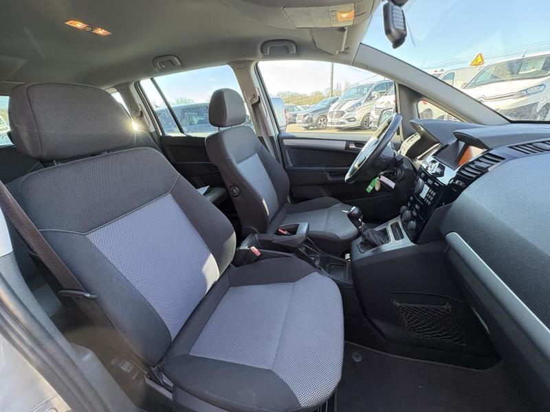 Opel Zafira 1.7l Cdti 110 Cv 7 Places