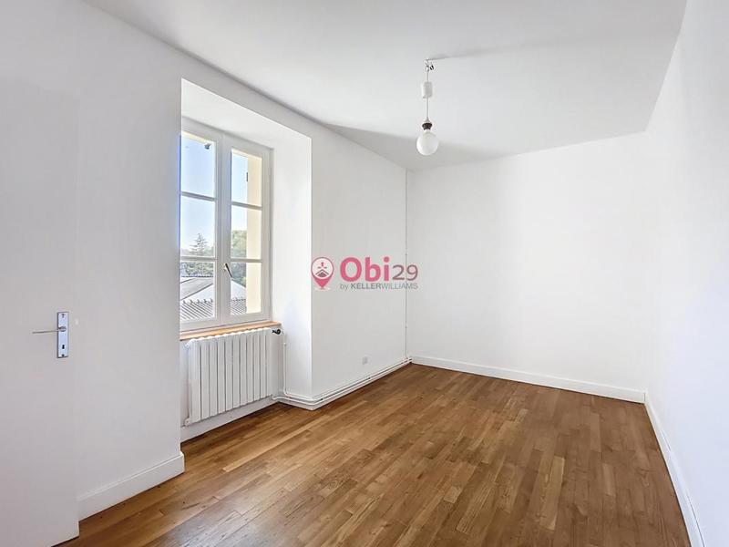 Maison - 160 m² - 9 pièces