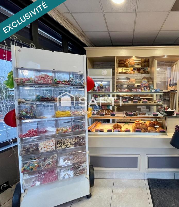 Local commercial - 200 m² - 11 pièces