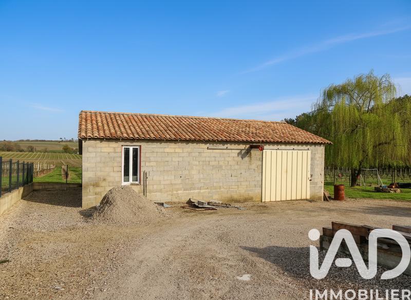 Maison - 200 m² - 7 pièces