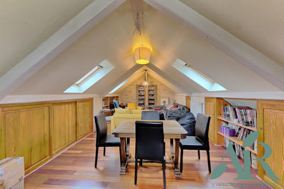 Appartement - 96 m² - 5 pièces