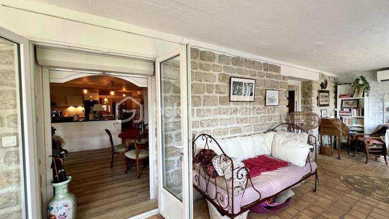 Propriété - 226 m² - 7 pièces