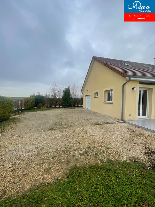 Maison - 166 m² - 8 pièces