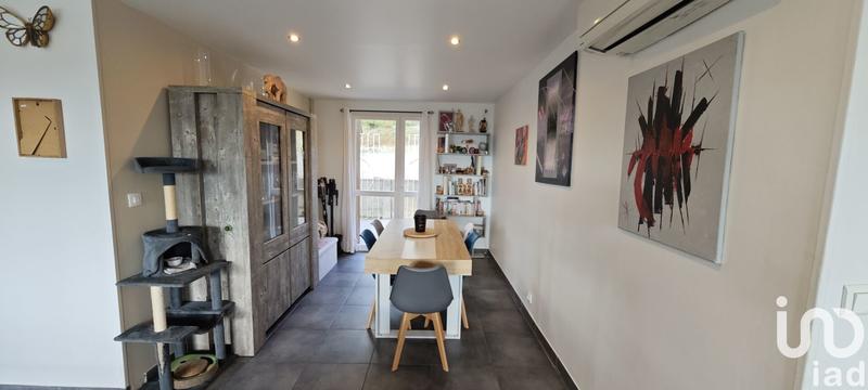 Maison - 95 m² - 5 pièces