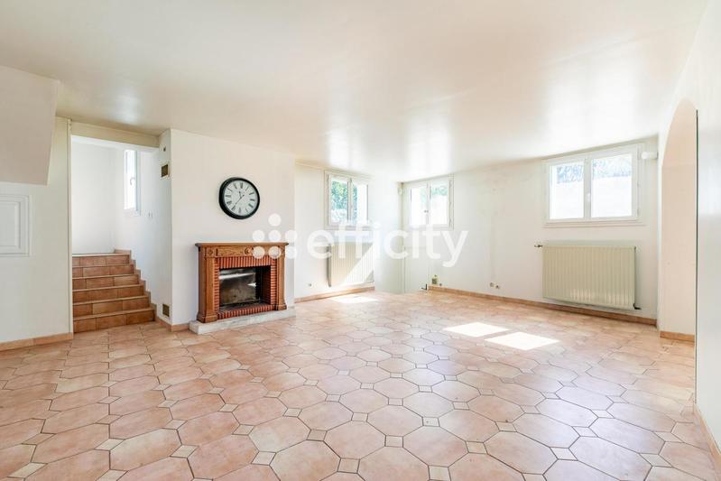 Maison - 155 m² - 6 pièces