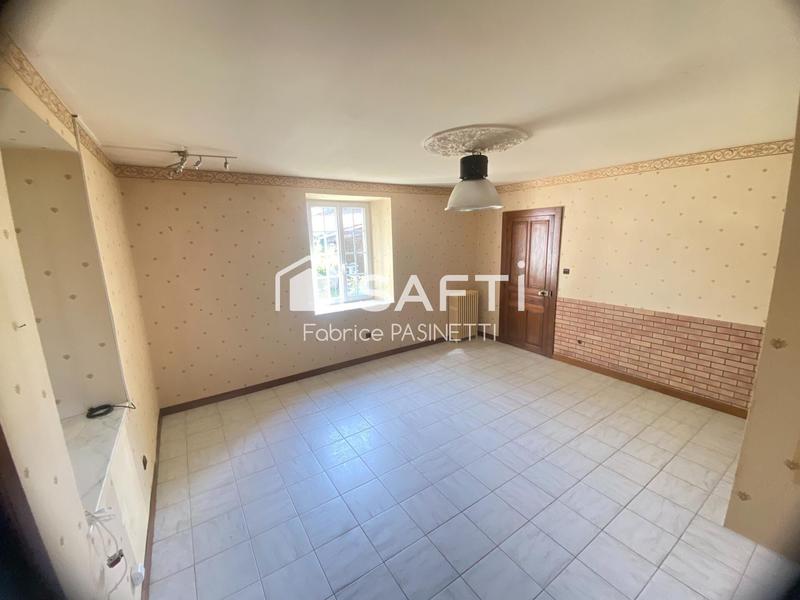 Maison de village - 190 m² - 8 pièces