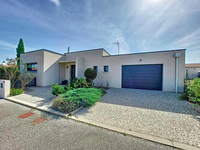 Maison - 139 m² - 5 pièces