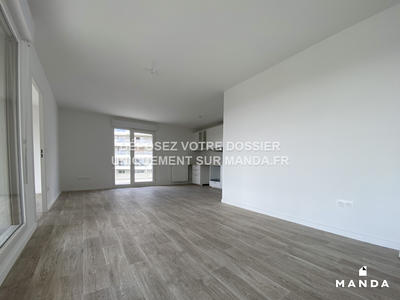 Appartement - 65 m² - 3 pièces