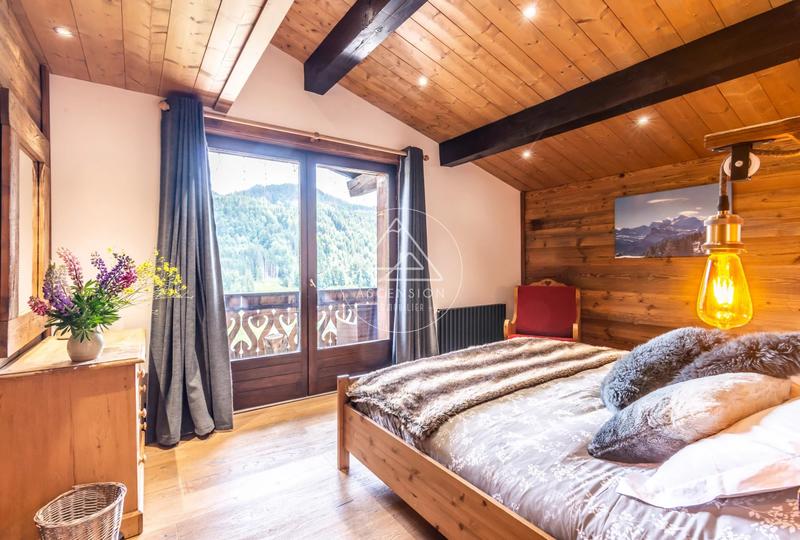 Châlet - 320 m² - 14 pièces