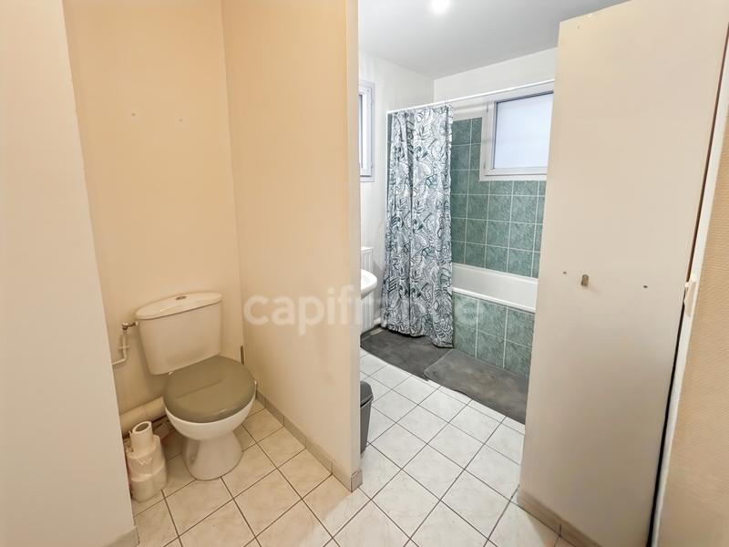 Maison - 92 m² - 5 pièces