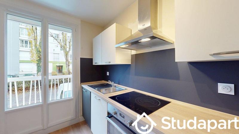 Chambre - 9 m² - 1 pièce