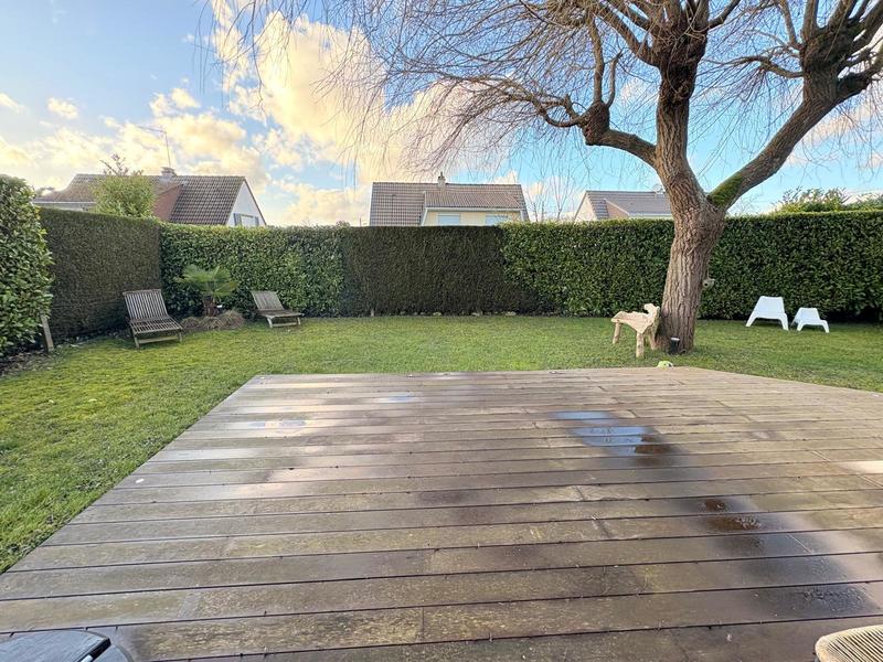 Maison traditionnelle - 125 m² - 6 pièces