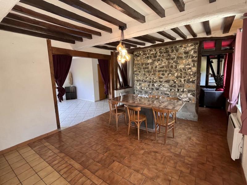 Propriété - 135 m² - 6 pièces