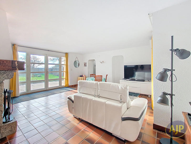 Maison - 92 m² - 4 pièces