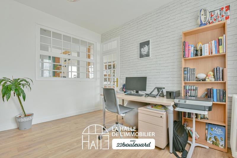 Pavillon - 150 m² - 6 pièces