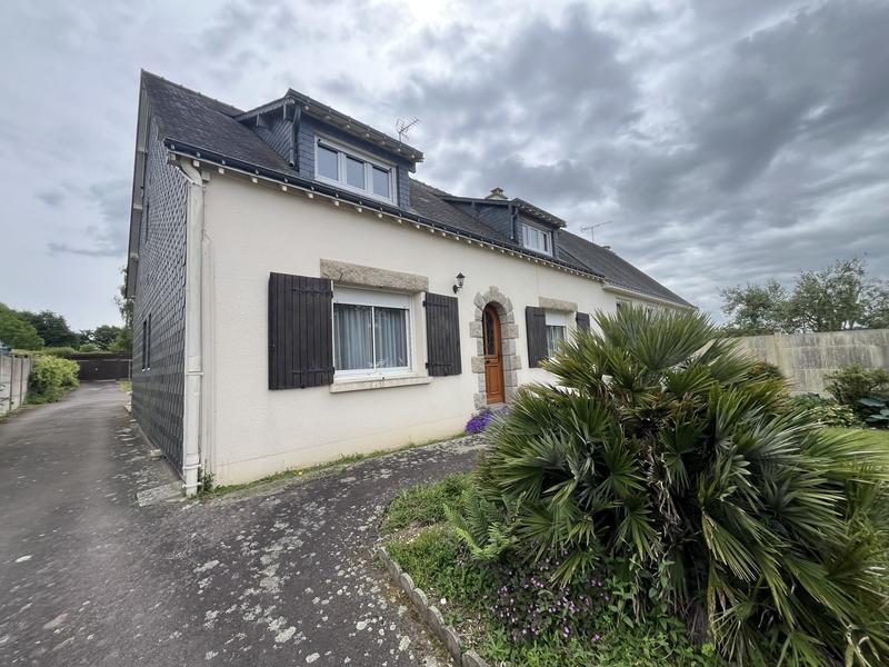 Maison - 164 m² - 7 pièces