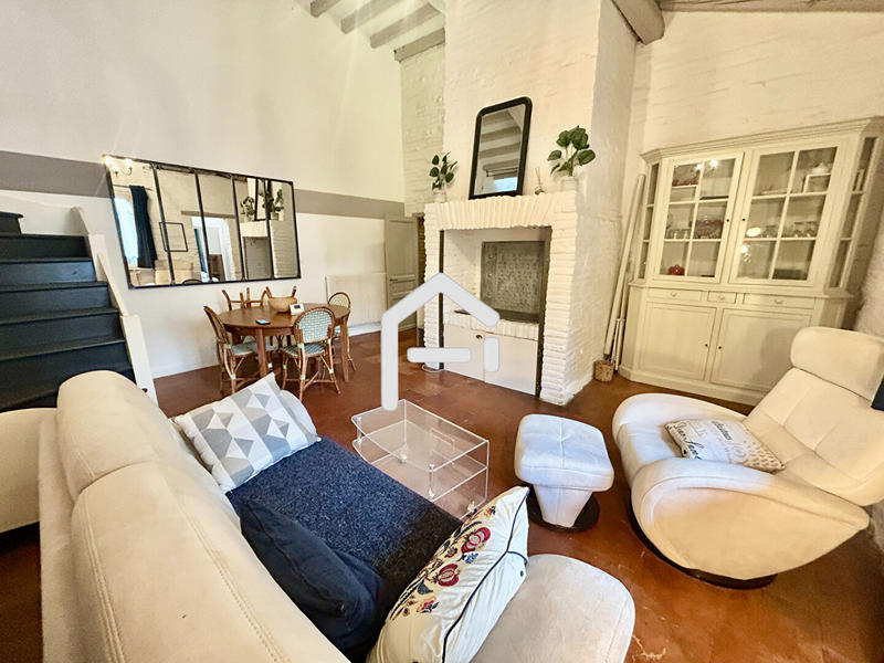 Appartement - 80 m² - 3 pièces