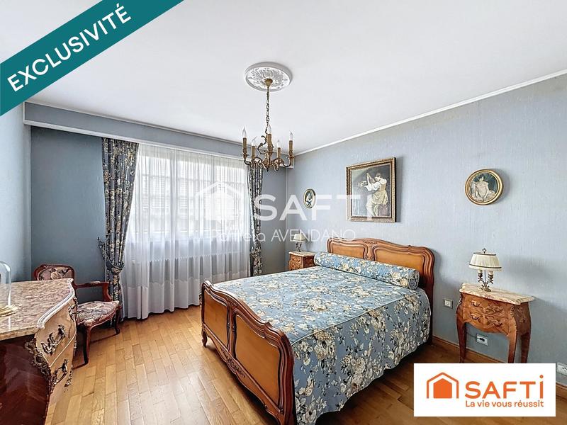 Maison - 174 m² - 8 pièces