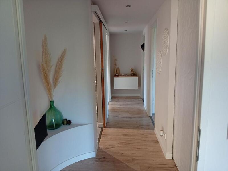 Maison - 224 m² - 6 pièces