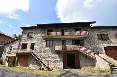 Maison en pierre - 135 m² - 6 pièces