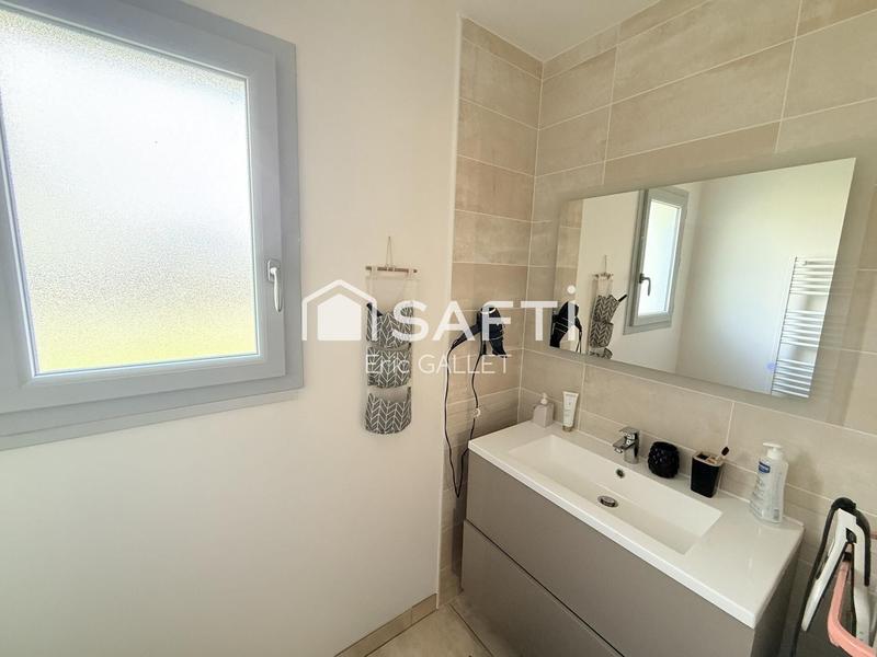 Maison - 104 m² - 4 pièces