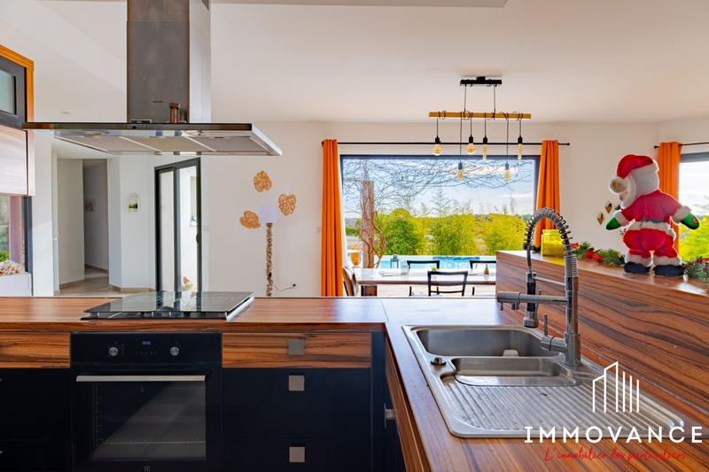 Villa - 170 m² - 5 pièces