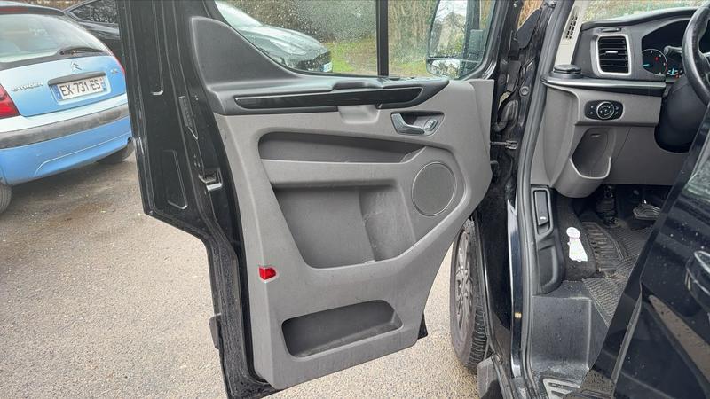 Ford Tourneo Custom 2.0 TDCi 170 Bva8 Titanium