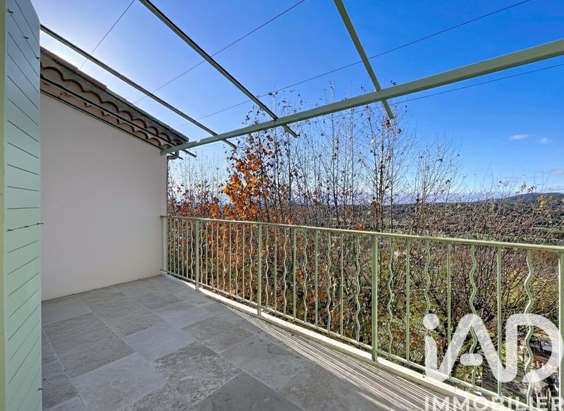 Appartement - 95 m² - 4 pièces