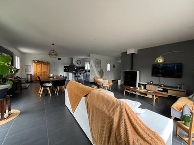 Maison - 130 m² - 5 pièces